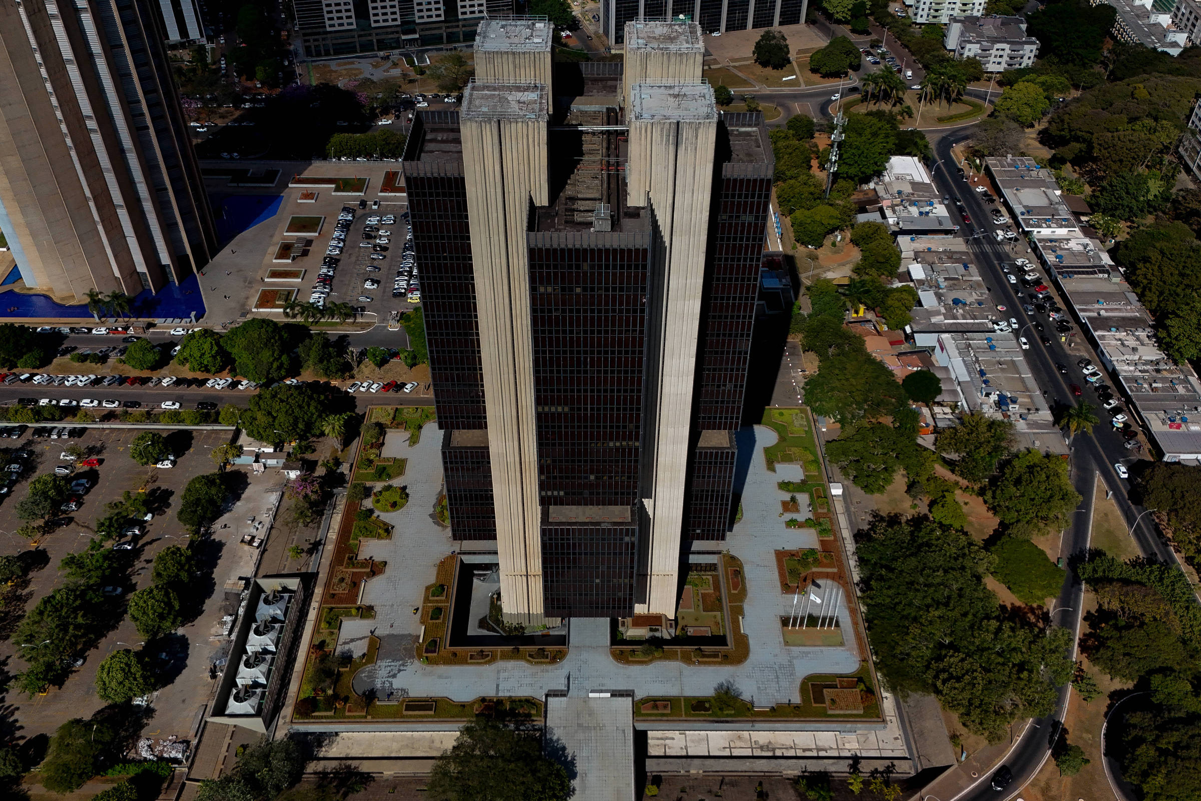 Governo adia indicações para diretoria do Banco Central em meio a crise política 4 Governo adia indicações para diretoria do Banco Central em meio a crise política