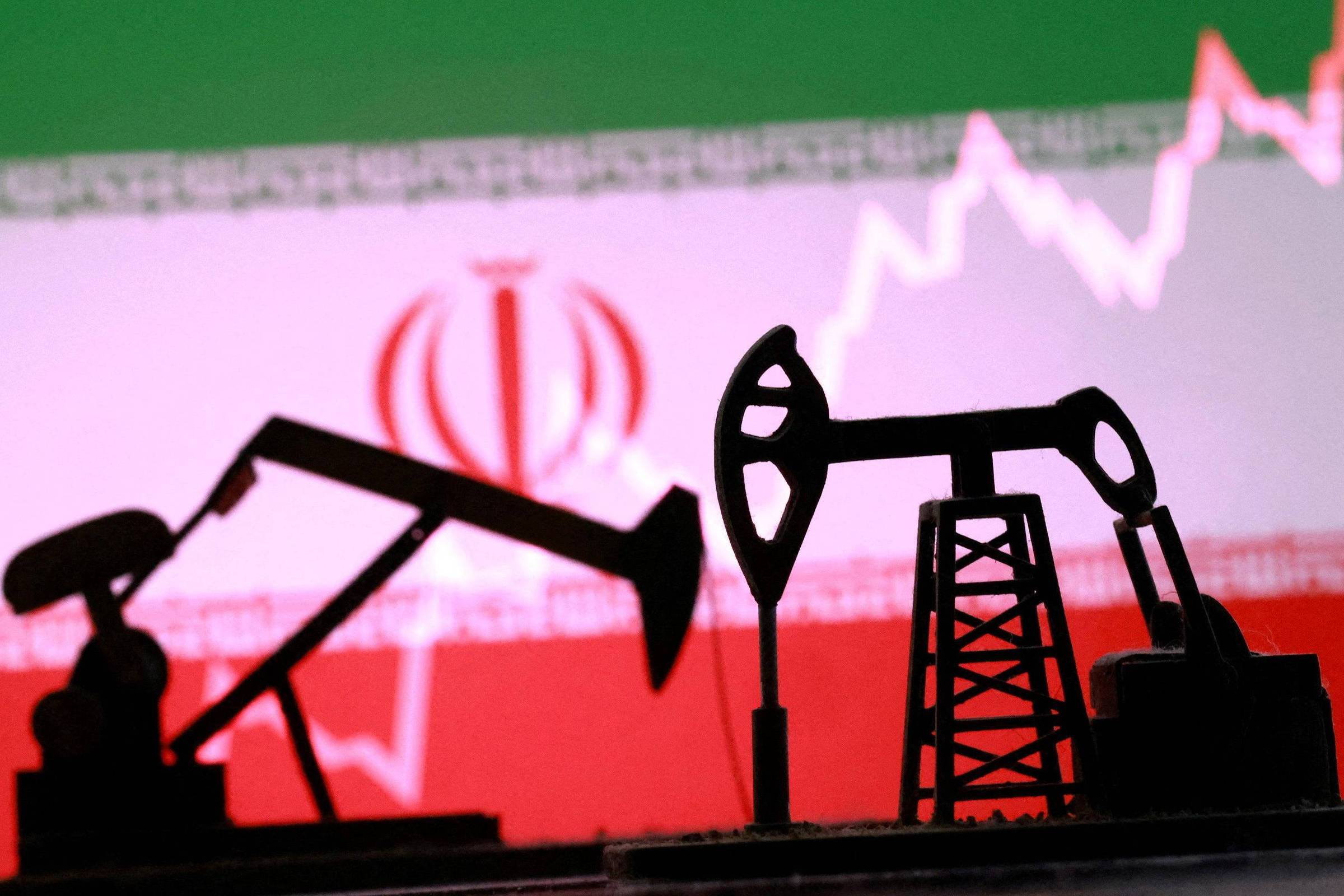 Cotação do Brent inicia a US$ 106 em meio à escalada entre EUA e Irã