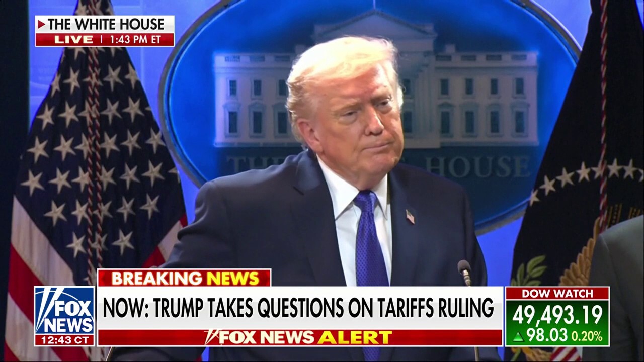Trump critica juízes da Suprema Corte que ele próprio indicou após decisão sobre tarifas 4 Trump critica juízes da Suprema Corte que ele próprio indicou após decisão sobre tarifas