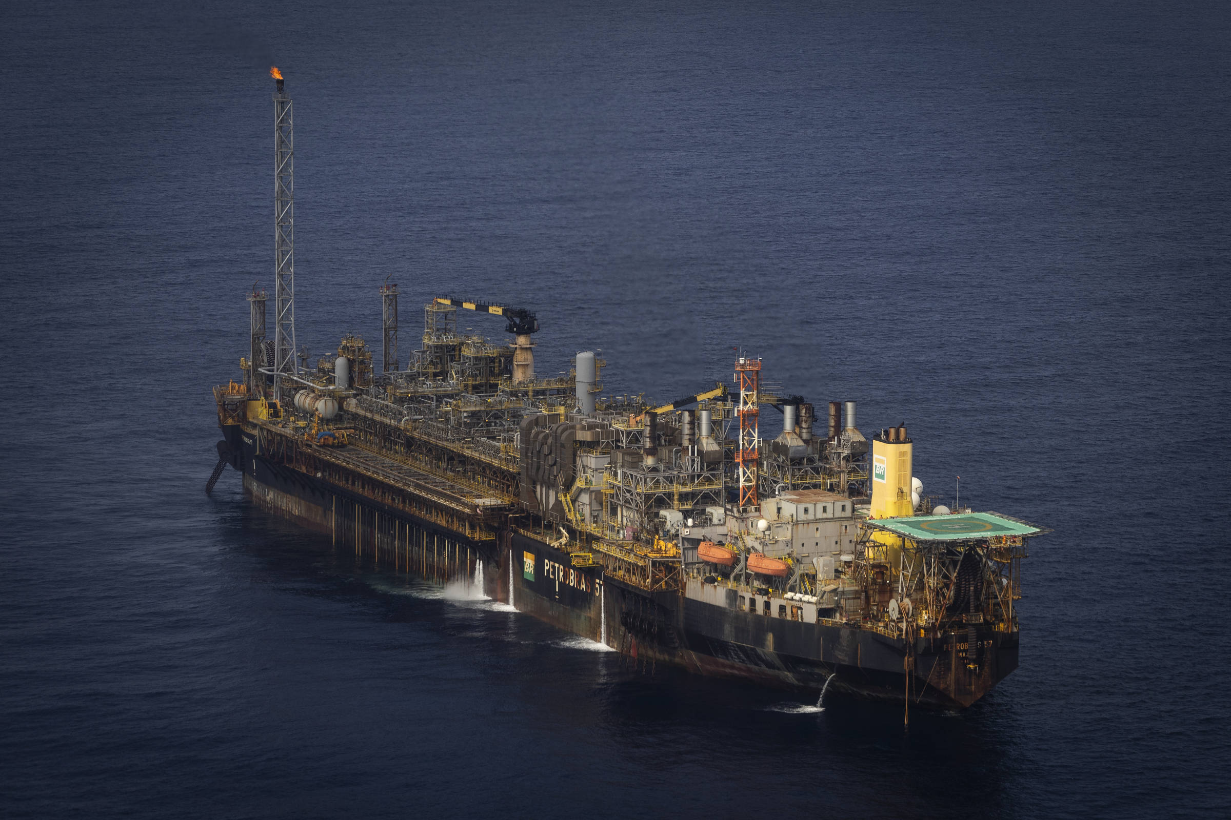 Exportações brasileiras de petróleo para a China disparam 122% no primeiro trimestre