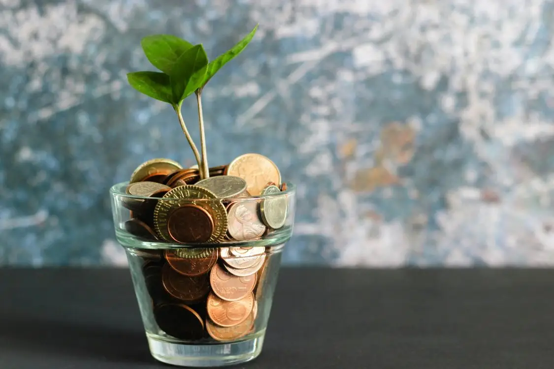Fundos de renda fixa superam 1% de ganho em abril com recuo dos juros de longo prazo