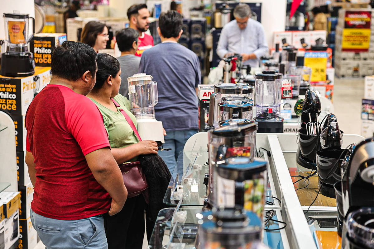 Mercado prevê Selic estável em 14,5% e revê inflação para 4,86%