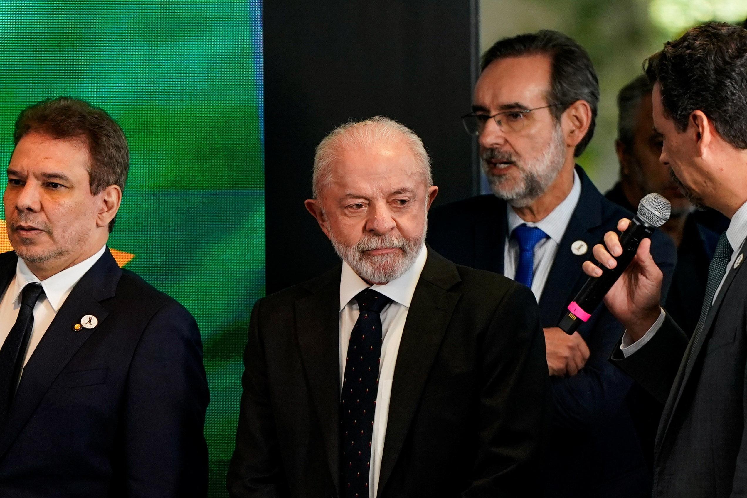 Lula espera que Trump use Pix e nega ingerência dos EUA nas eleições brasileiras 4 Lula espera que Trump use Pix e nega ingerência dos EUA nas eleições brasileiras