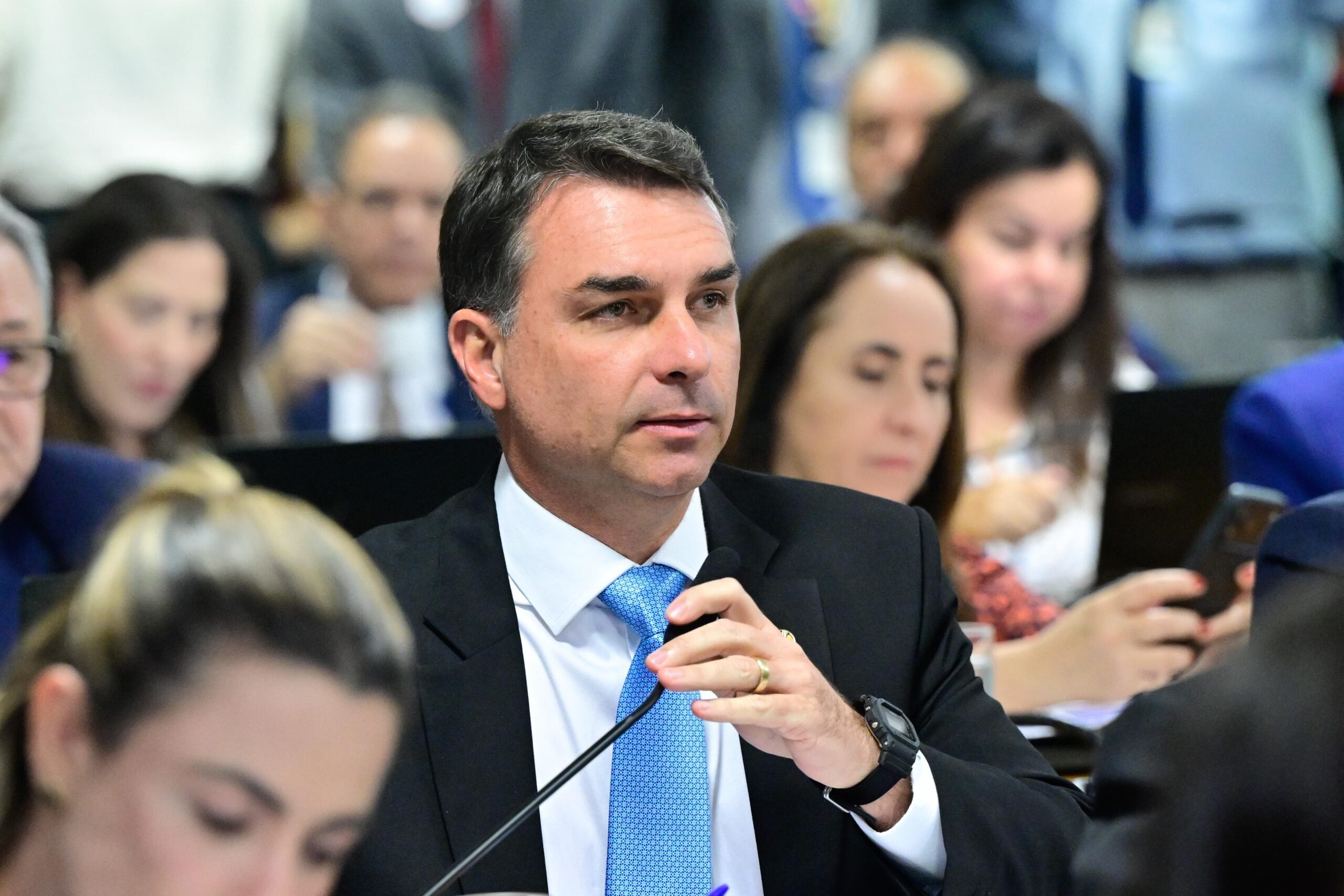 Vazamento de áudio vira odds na Polymarket e aumenta pressão política sobre o mercado 4 Vazamento de áudio vira odds na Polymarket e aumenta pressão política sobre o mercado