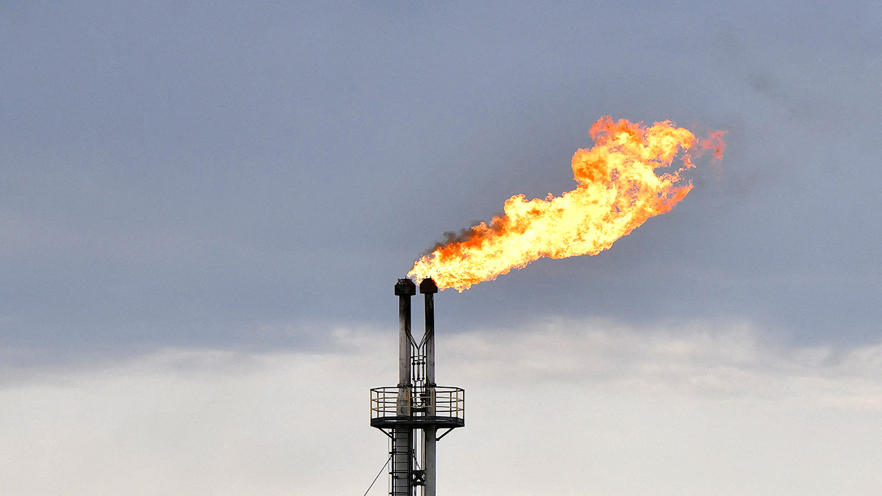 Saída dos Emirados põe em xeque Opep e pode derrubar preços do petróleo 4 Saída dos Emirados põe em xeque Opep e pode derrubar preços do petróleo