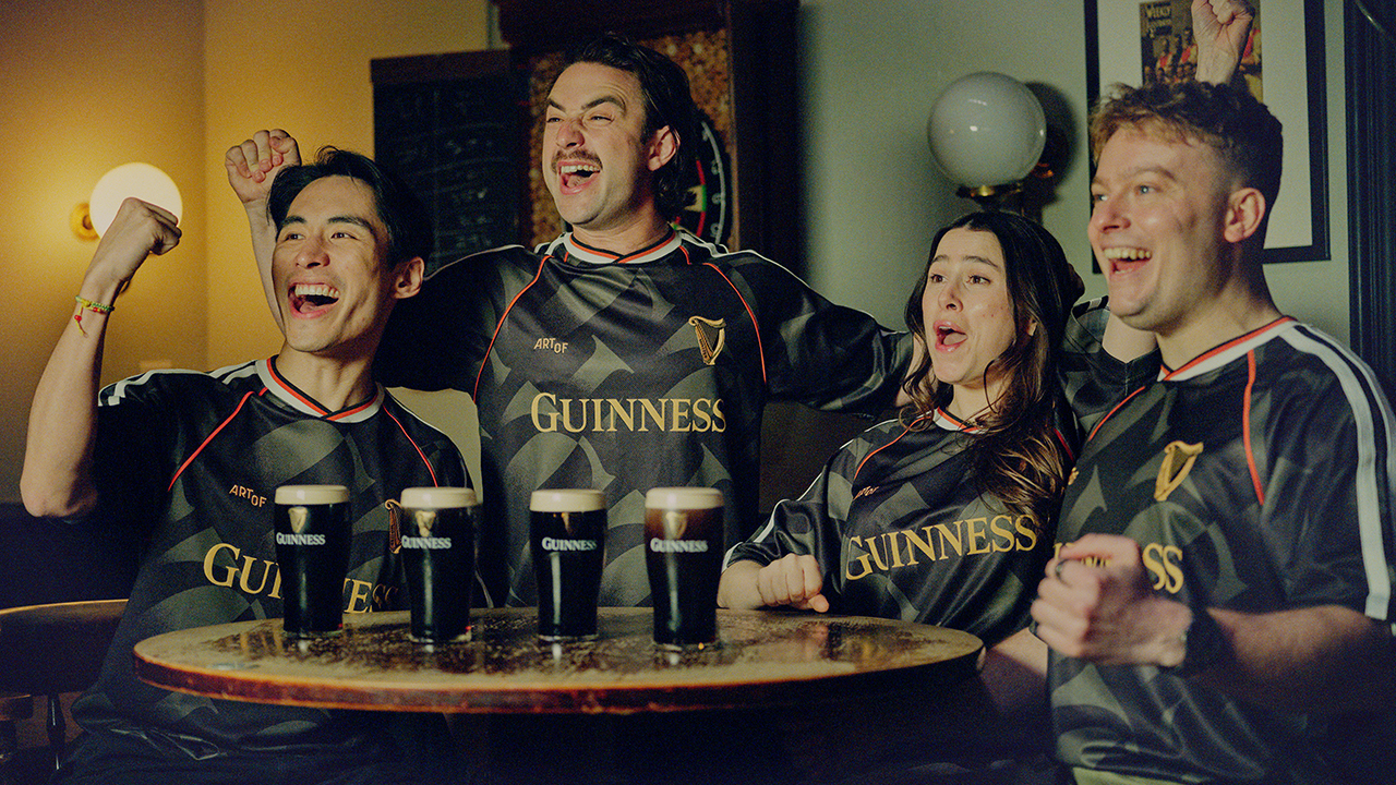 Guinness aposta em camisa exclusiva na América do Norte para aquecer marca antes da Copa de 2026
