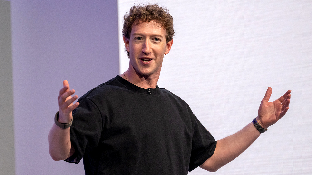Meta lança assinaturas para Facebook, Instagram e WhatsApp e busca receita além dos anúncios