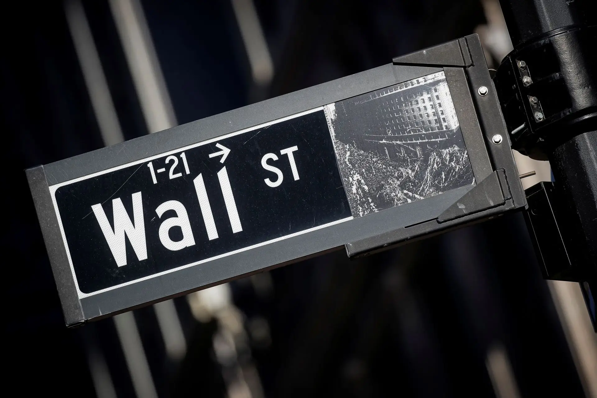 Bolsas dos EUA lideram ganhos de maio enquanto Ibovespa cai; cautela marca o início de junho