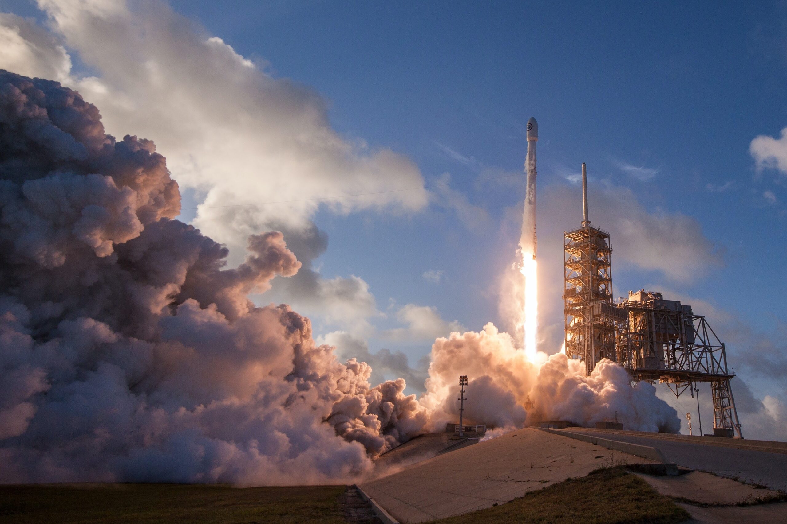 SpaceX fixa preço de US$ 135 por ação e prepara o maior IPO da história, de olho no investidor de varejo
