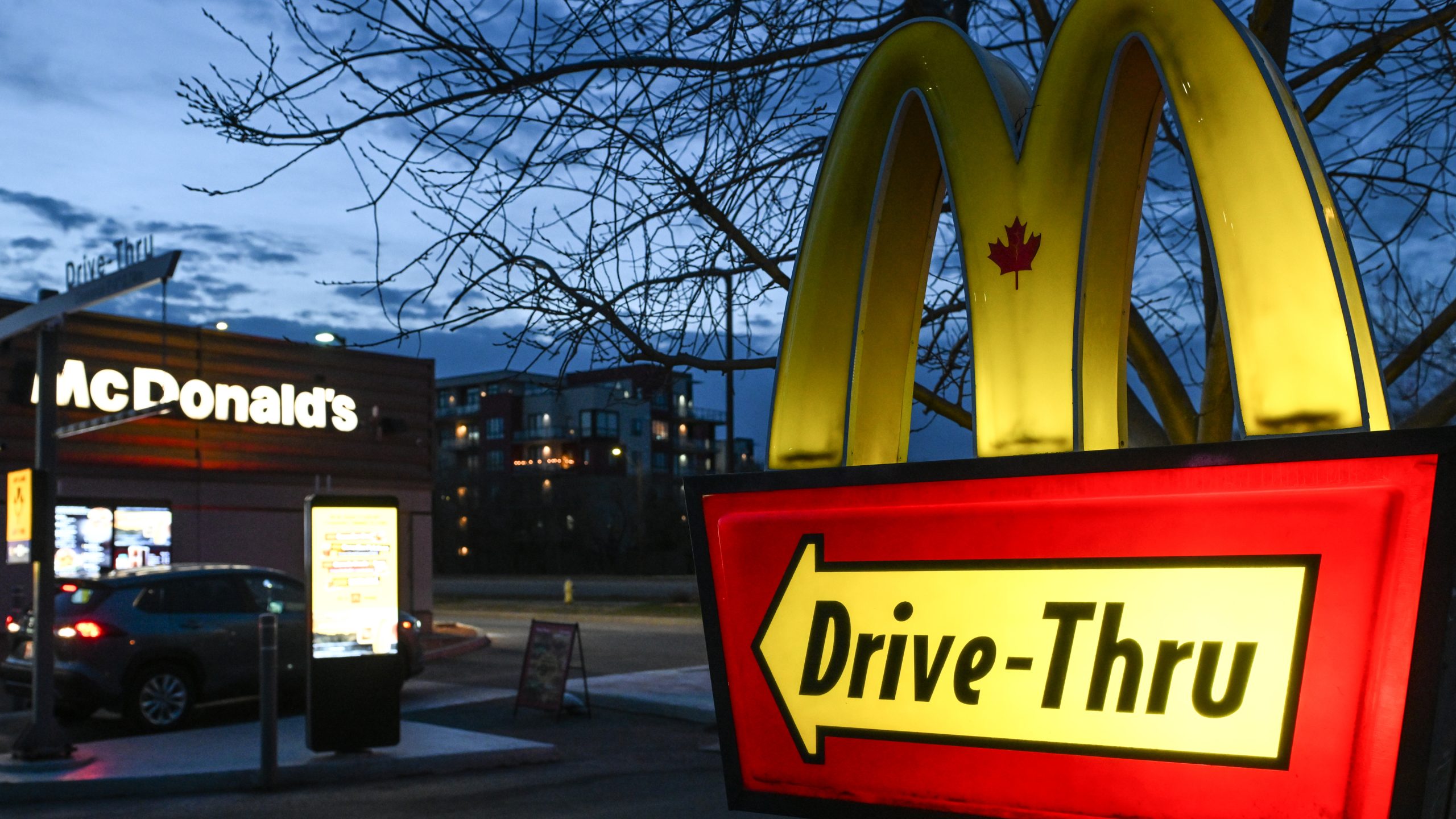 McDonald’s leva IA ao drive-thru: ArchIQ conclui 90% dos pedidos sem intervenção humana