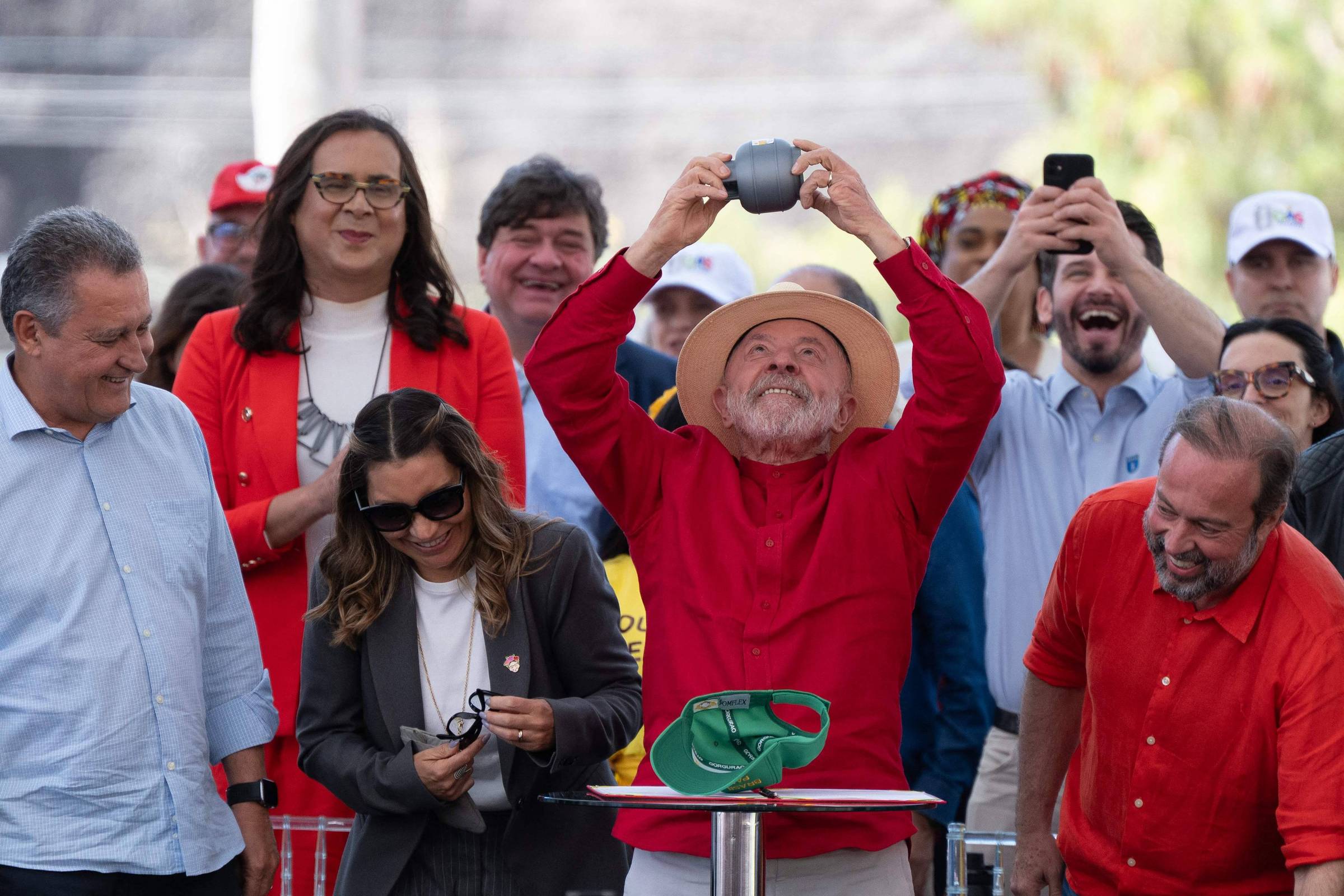 Mudança nas regras do botijão de gás trava na ANP sob pressão de distribuidoras e governo