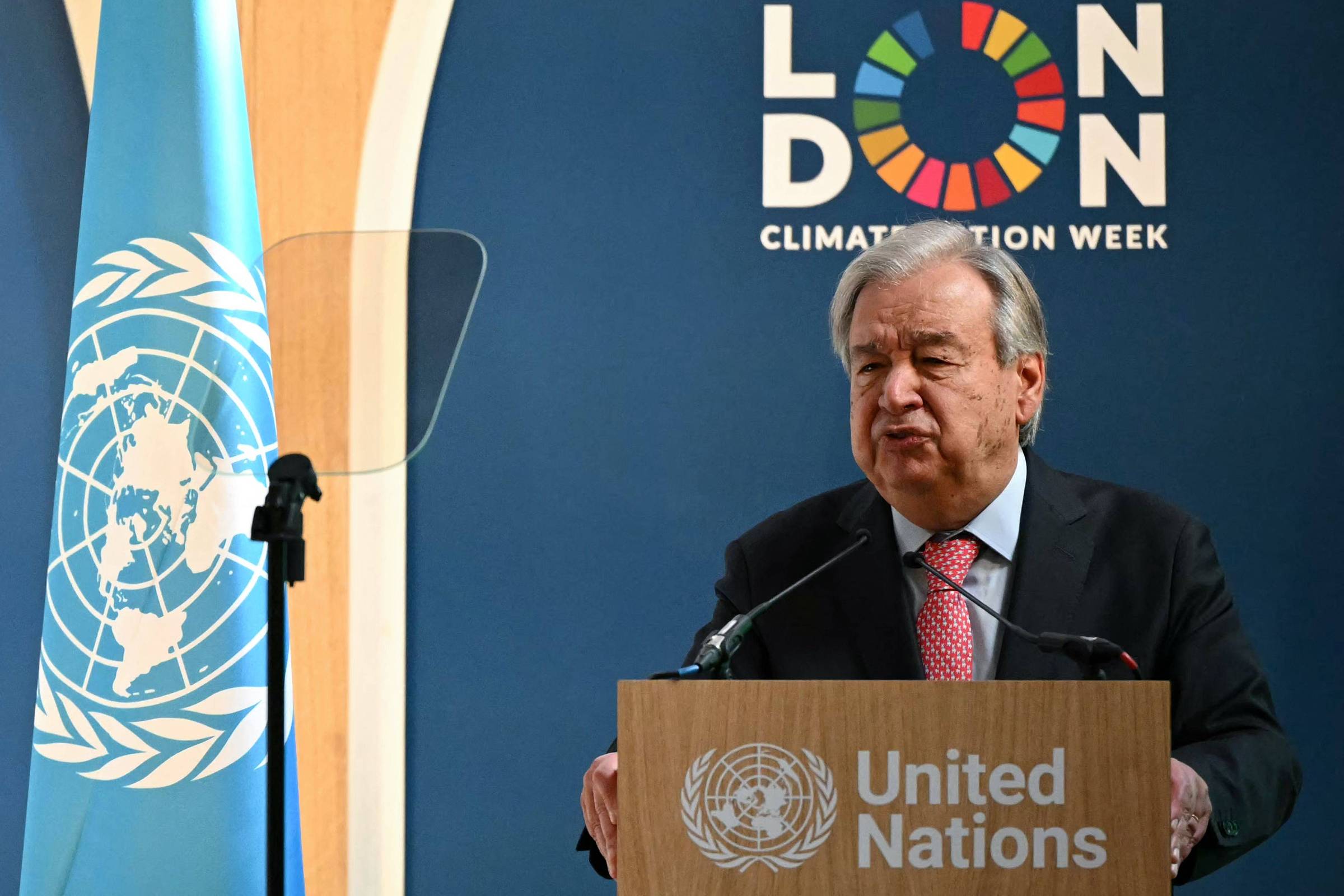 ONU pressiona big techs a divulgar pegada de carbono de data centers de IA e mira energia 100% renovável até 2030