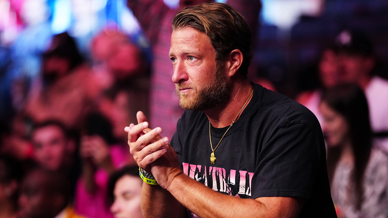 Queda do Bitcoin faz Dave Portnoy acumular prejuízo de milhões, mas ele segue na posição