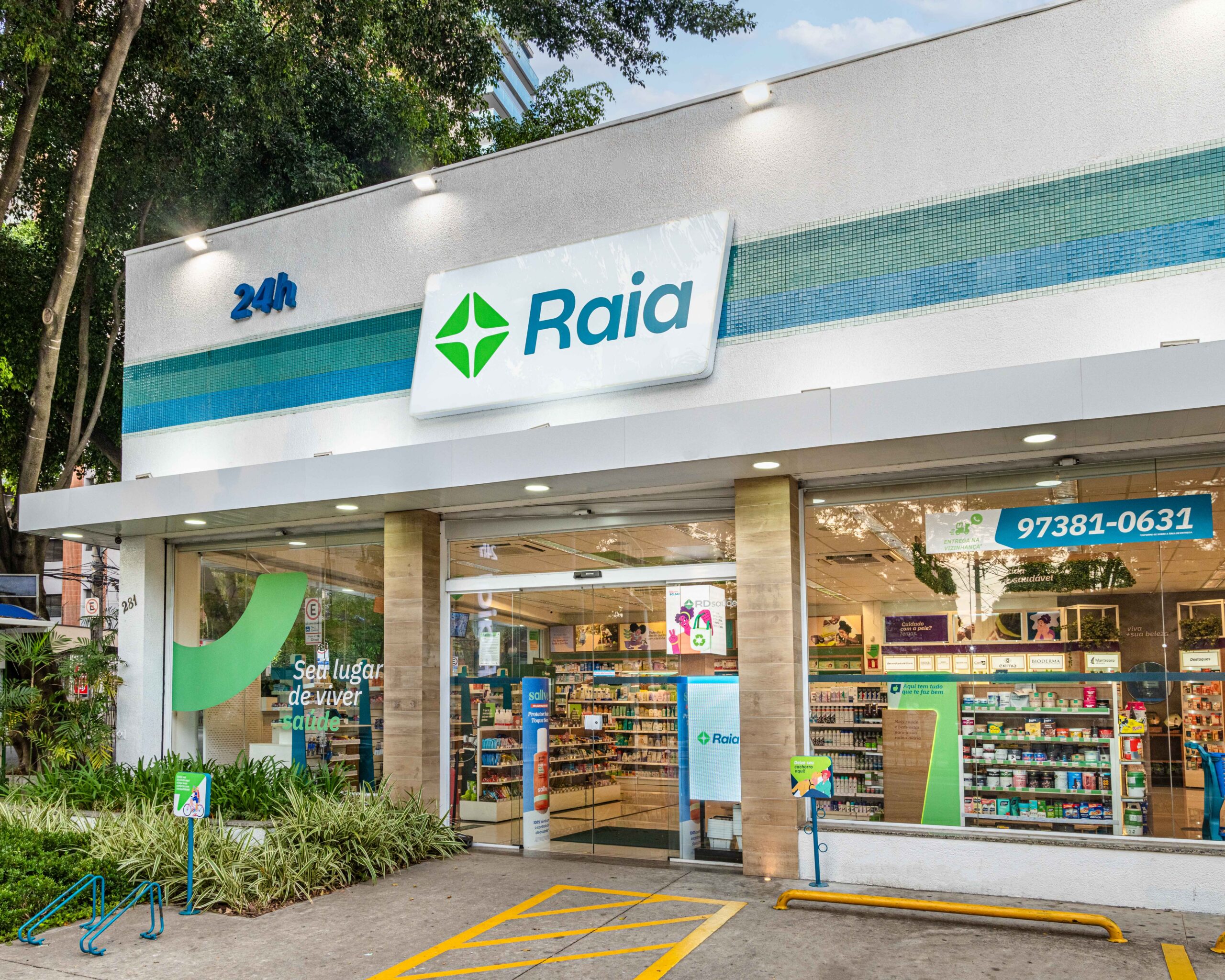 Juros altos fazem UBS BB reduzir preço-alvo da RD Saúde para R$ 26 e projetar menor peso das canetas emagrecedoras