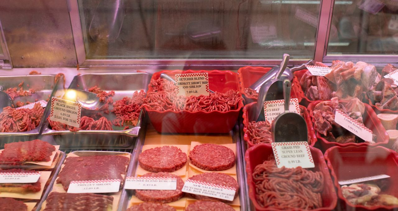 Erro do USDA corta 90% das vendas de carne bovina e expõe fragilidade nos dados oficiais