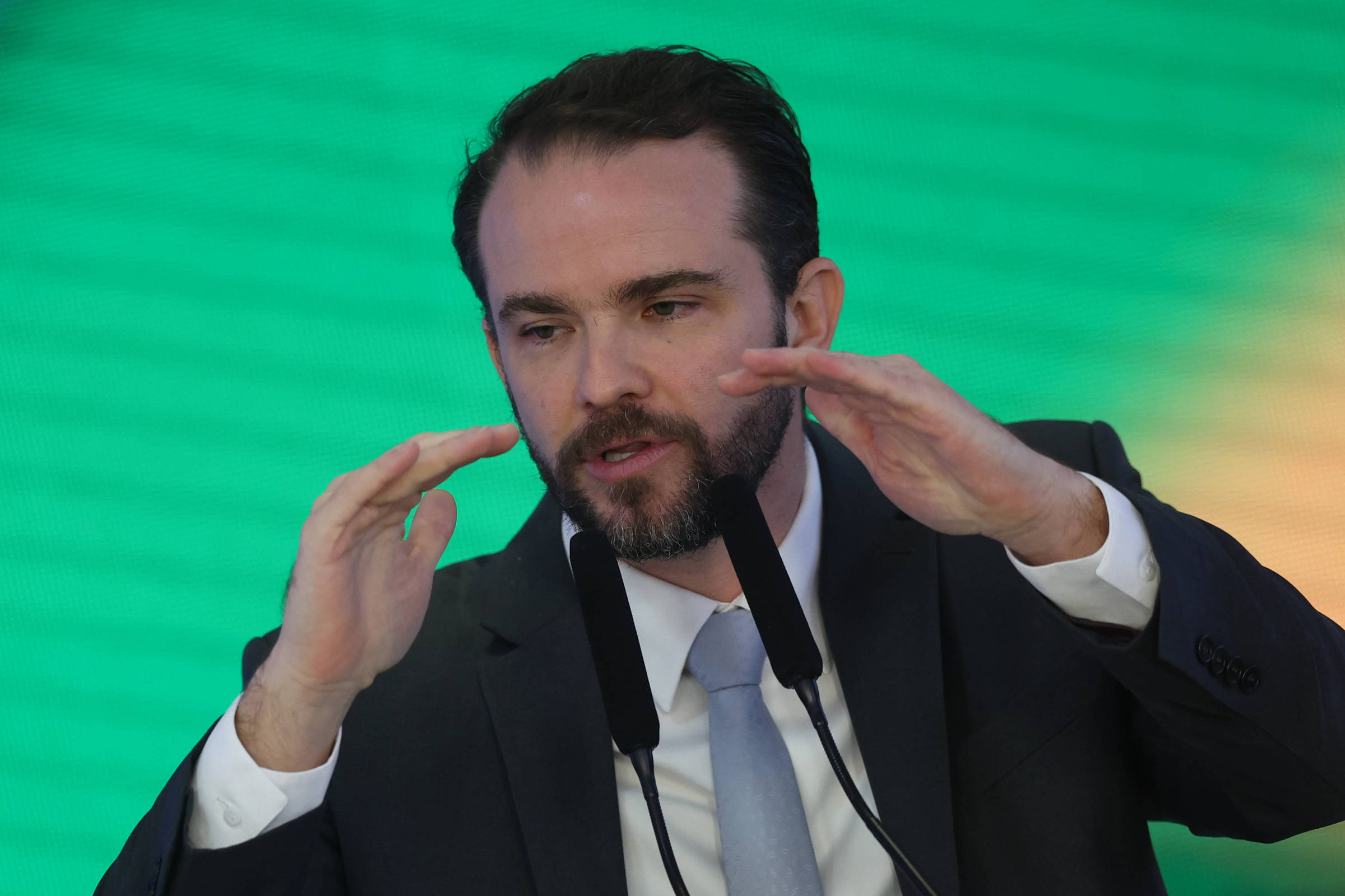 Governo cogita acionar STF contra PEC dos agentes de saúde por risco fiscal