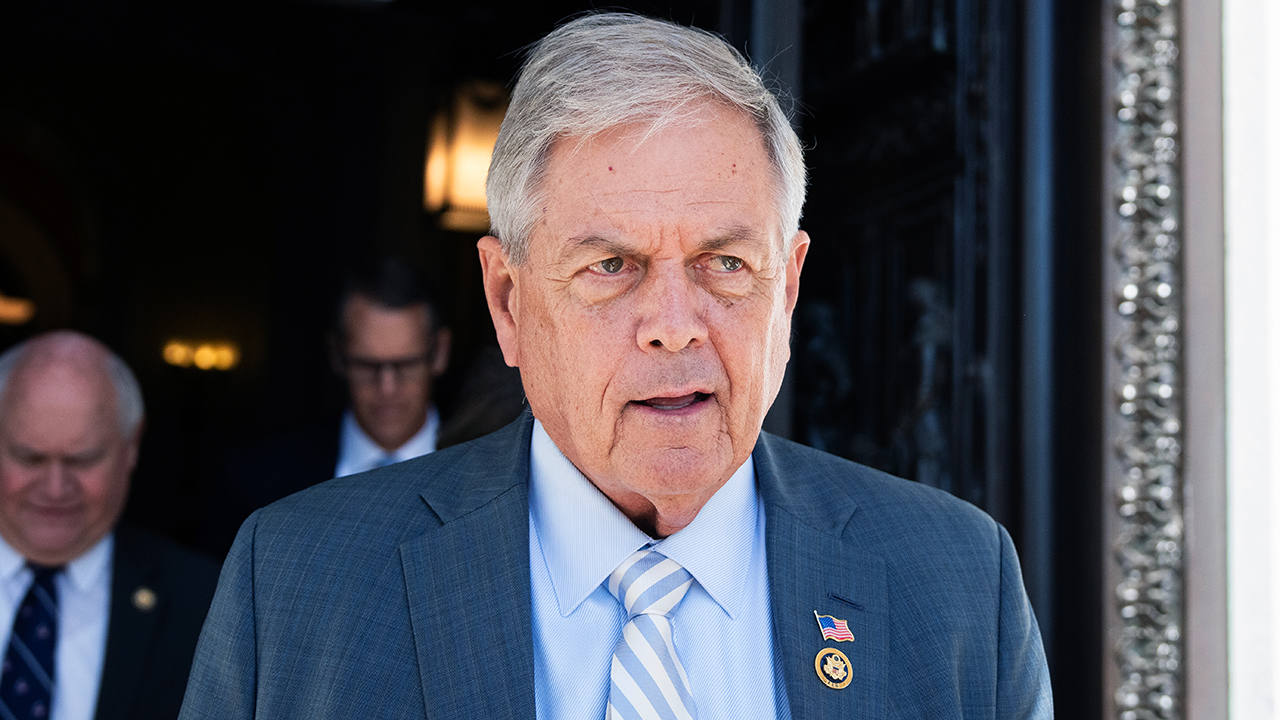 Deputado Ralph Norman cogita disputar vaga de Lindsey Graham no Senado e reacende debate sobre agenda econômica de Trump