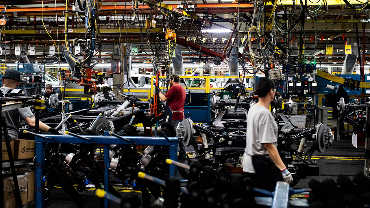 Lei tributária dos EUA impulsiona investimentos na indústria e sustenta empregos, diz associação