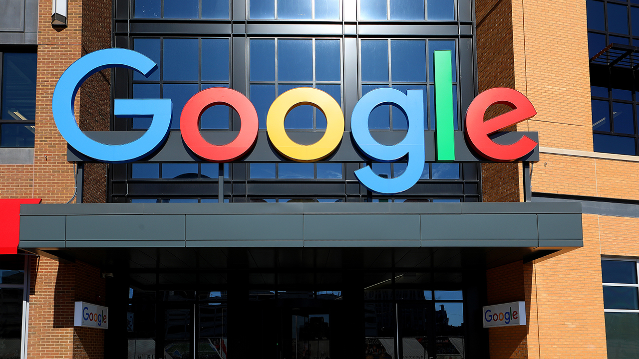 Multa de €890 mi contra Google eleva tensão EUA-UE e acende alerta regulatório para big techs