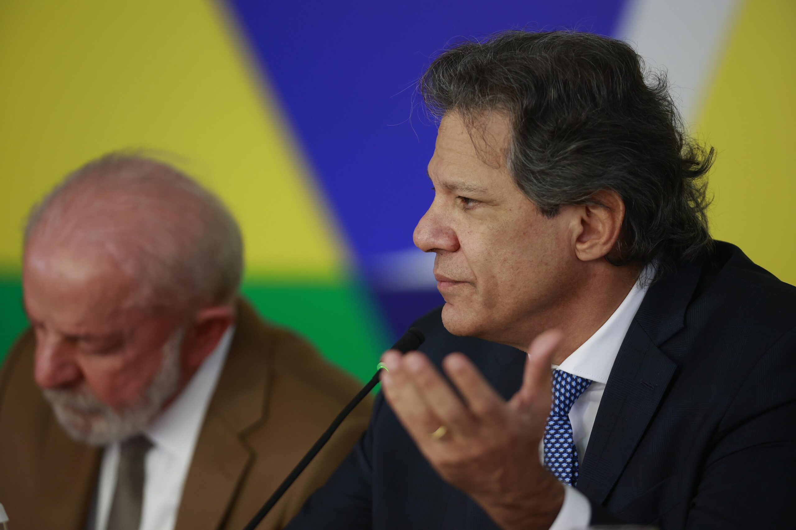 Eleição paulista entra no radar do mercado com Haddad oficializado e debate sobre Sabesp