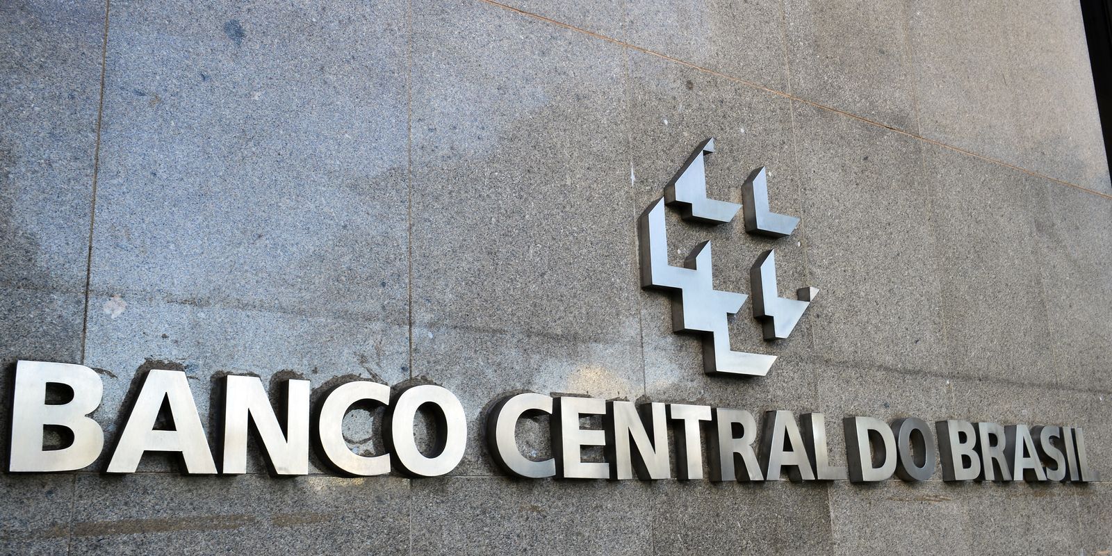 Banco Central decreta liquidação extrajudicial de duas empresas do Grupo Simpala 1 Banco Central decreta liquidação extrajudicial de duas empresas do Grupo Simpala