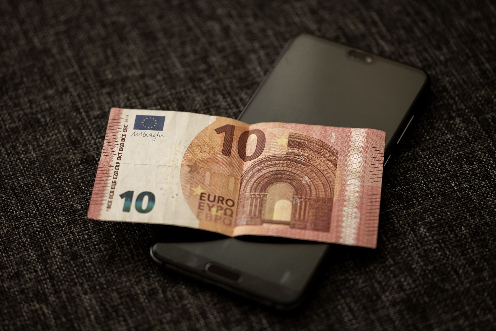 BCE diz que euro digital terá mais privacidade que transações bancárias comuns