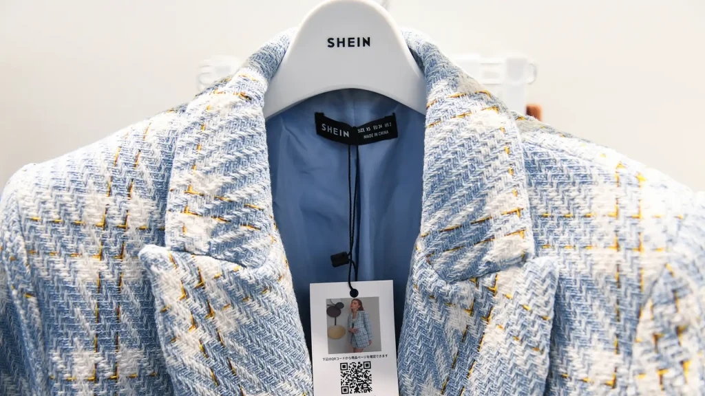 Shein estreia na bolsa de Hong Kong com valuation reduzido e crescimento menor 5 Shein estreia na bolsa de Hong Kong com valuation reduzido e crescimento menor - imagem 2