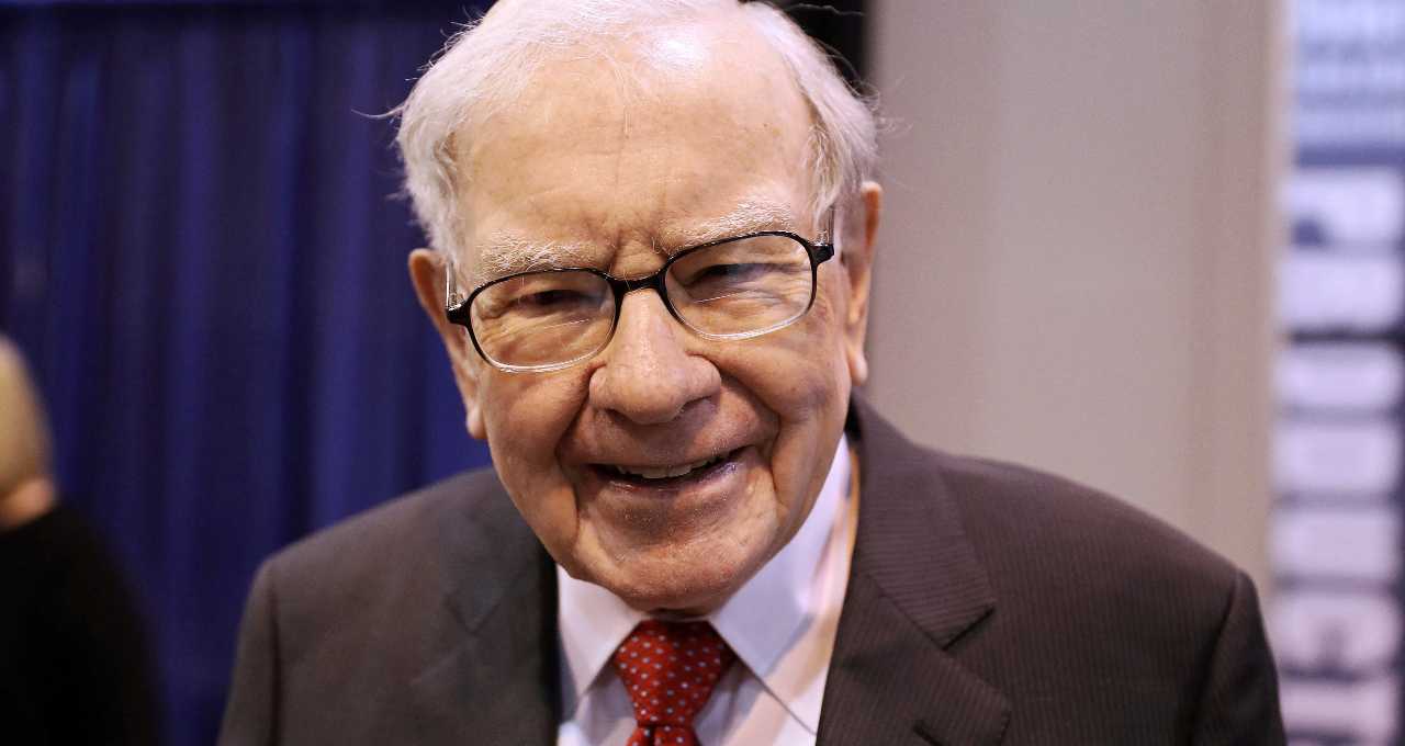 Berkshire Hathaway quase dobra lucro no 2º trimestre de 2026, para US$ 25,667 bilhões