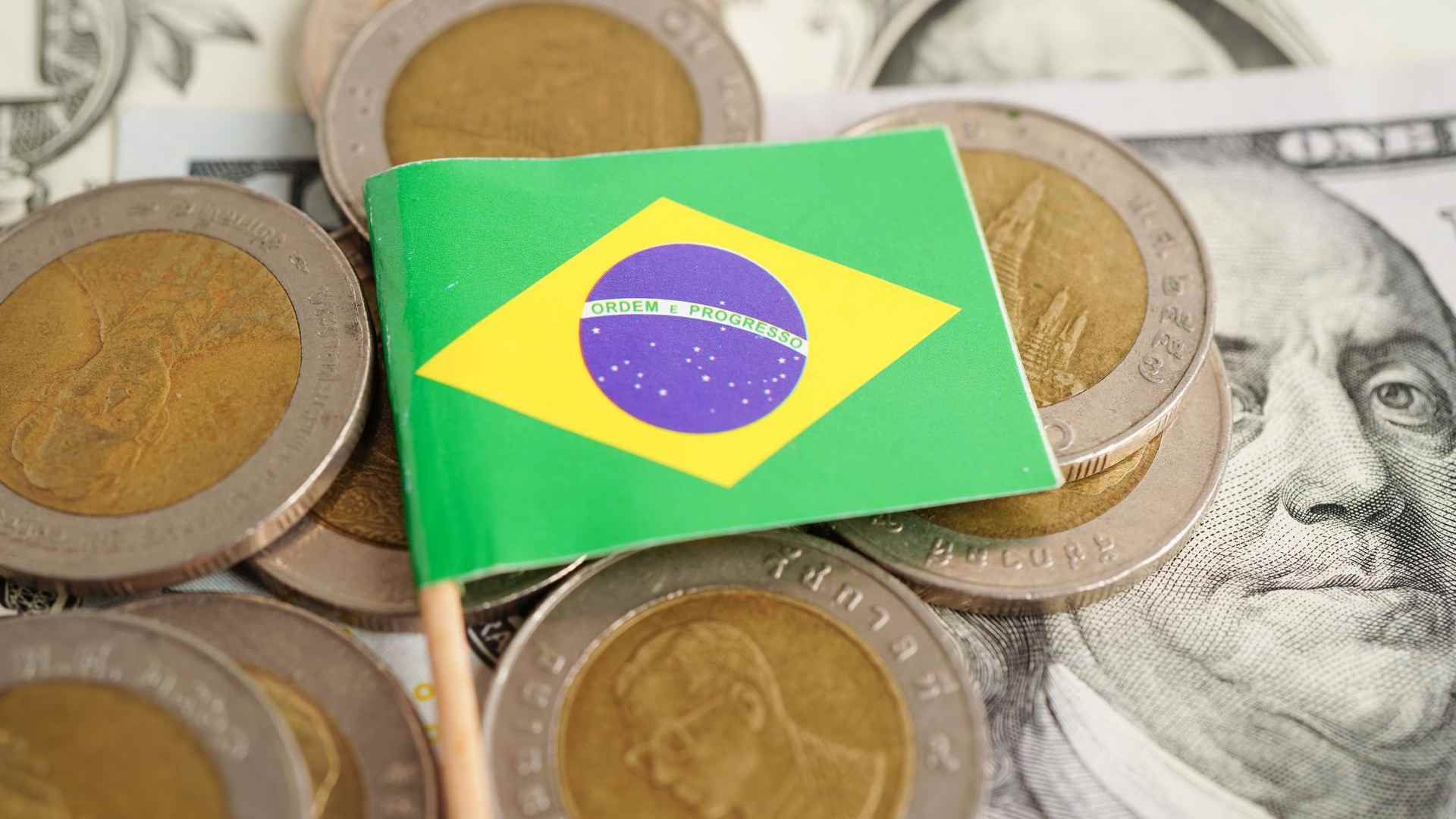 Distrito Federal e São Paulo lideram buscas por investir no Google