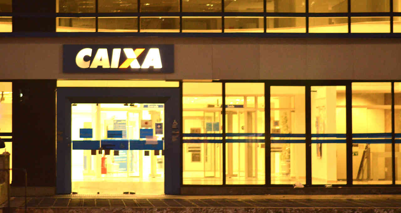 Bancários da Caixa rejeitam fim da greve com 59,3% dos votos 1 Bancários da Caixa rejeitam fim da greve com 59,3% dos votos