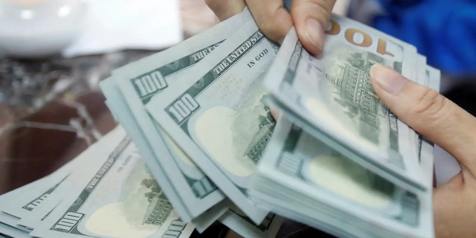 Dólar sobe 1,15% e fecha a R$ 5,09; Ibovespa recua 1,06% 1 Dólar sobe 1,15% e fecha a R$ 5,09; Ibovespa recua 1,06%
