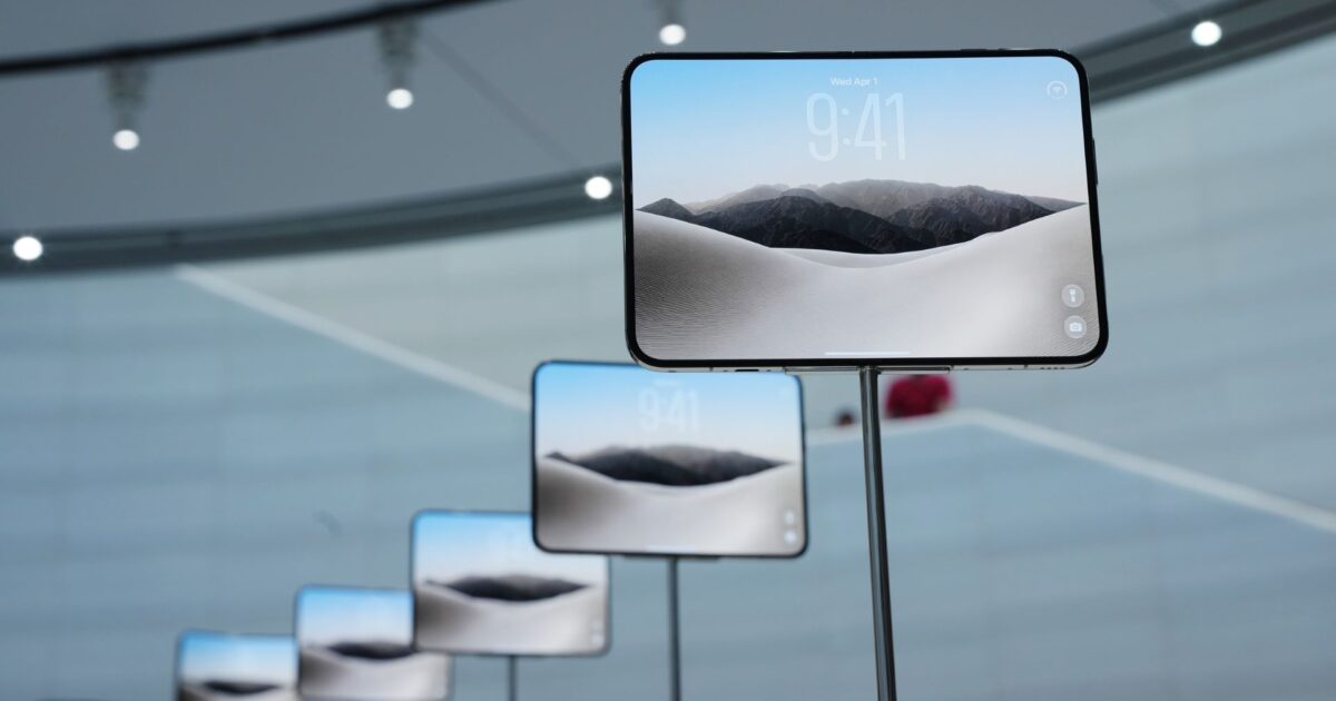 iPhone Duo esgota estoque limitado da Apple, com preços de até US$ 3.199