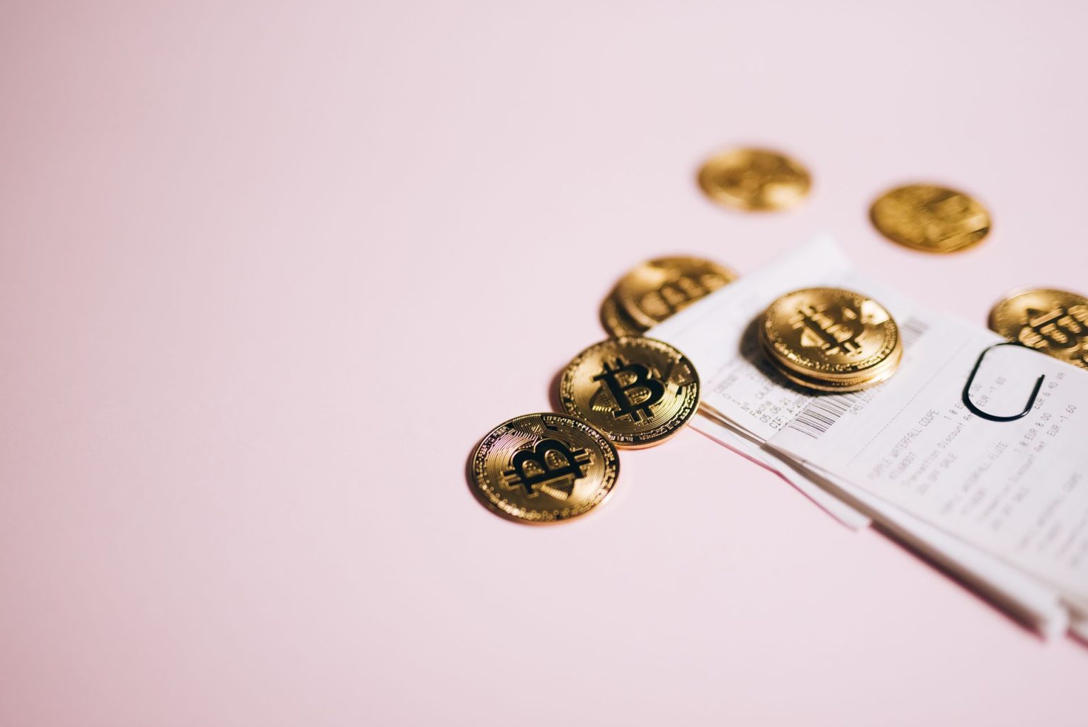 Brasil debate na França rastreio e apreensão de criptomoedas 6 Brasil debate na França rastreio e apreensão de criptomoedas - imagem 2