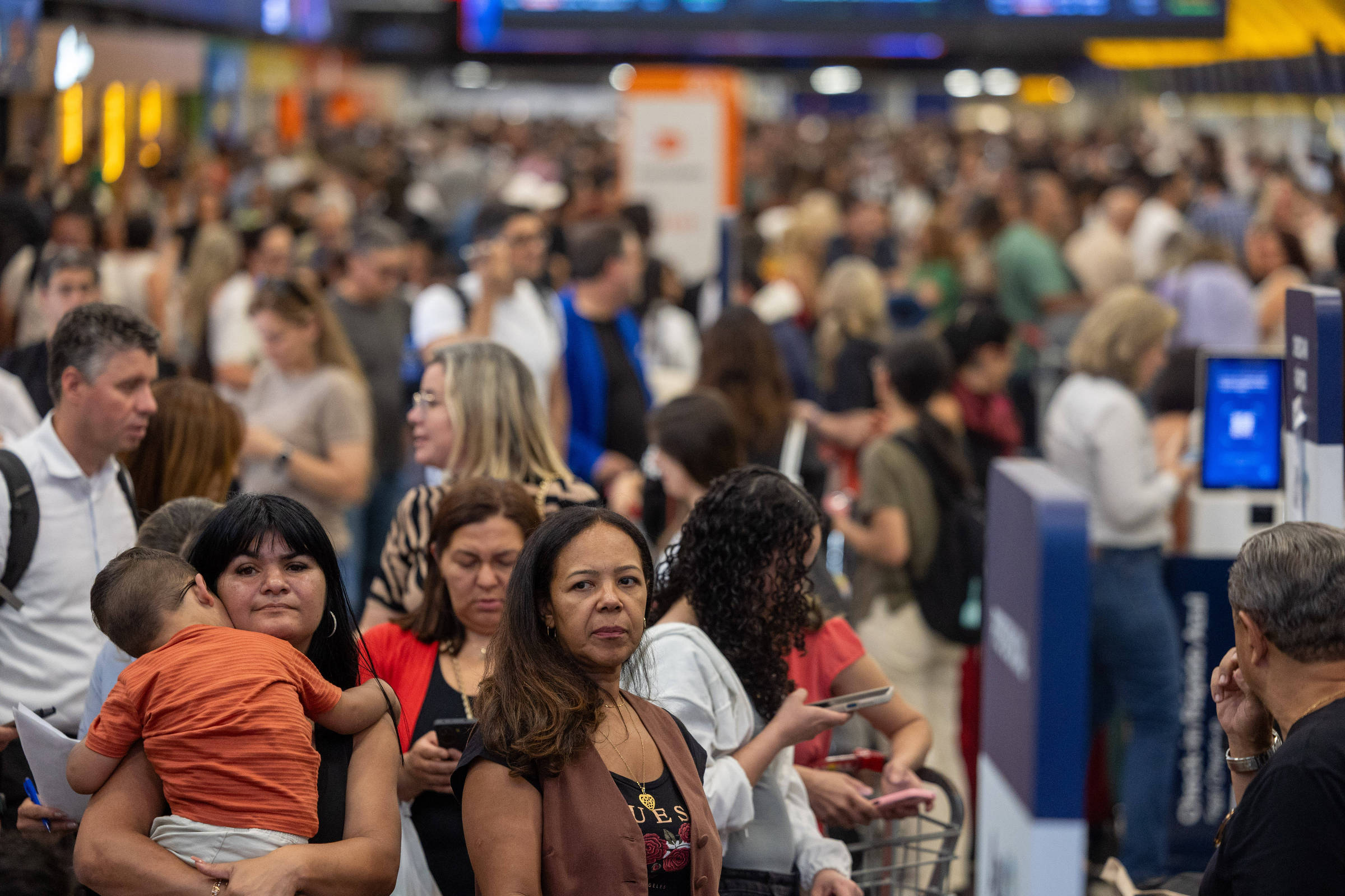 Processos por cancelamento de voos disparam 77% em três anos, mostra CNJ