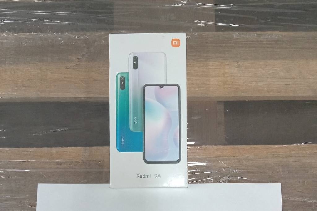 Receita Federal leiloa iPhone por R$ 390, ovos de chocolate e veículos em São Paulo