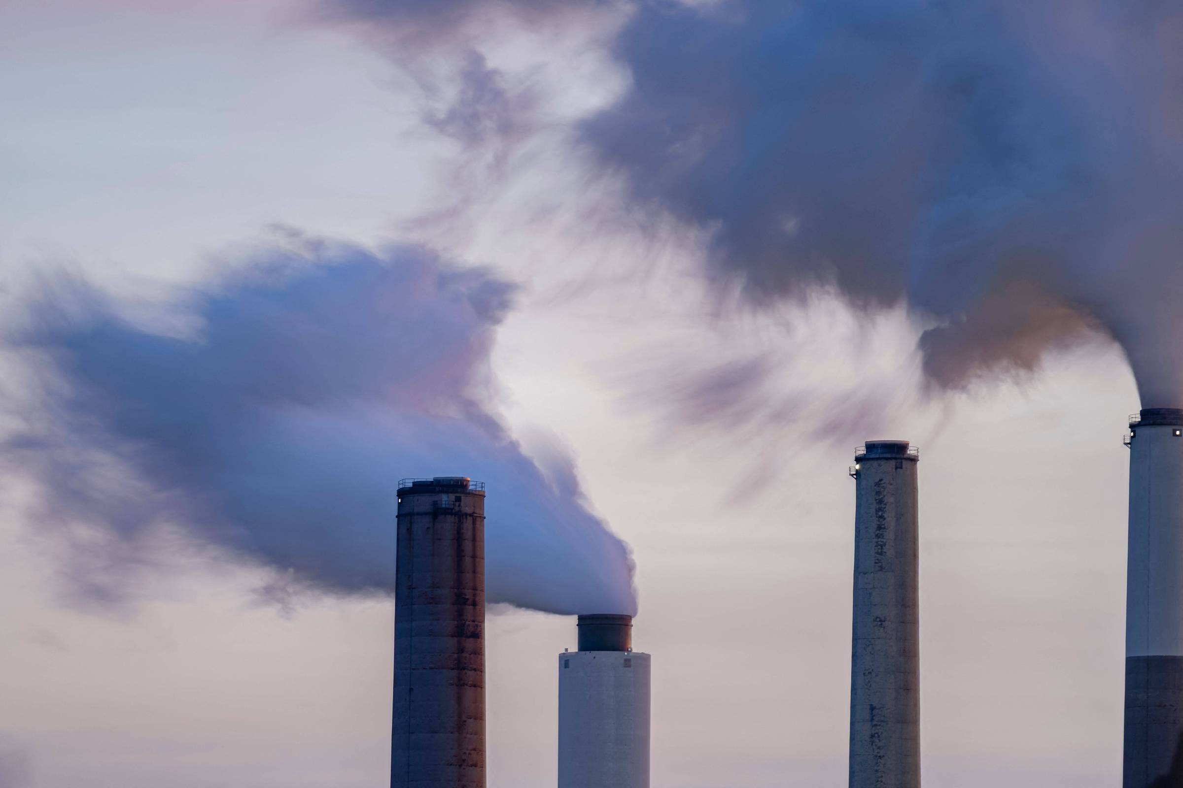 Debate climático perde espaço entre investidores e governos, aponta Candido Bracher