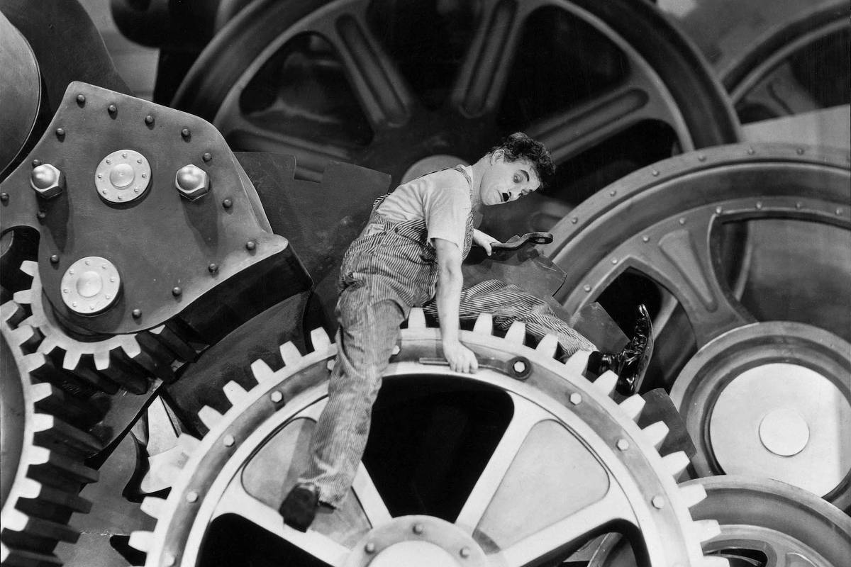 Economistas sugerem novo piso salarial para subir renda de trabalhadores sem elevar gasto previdenciário