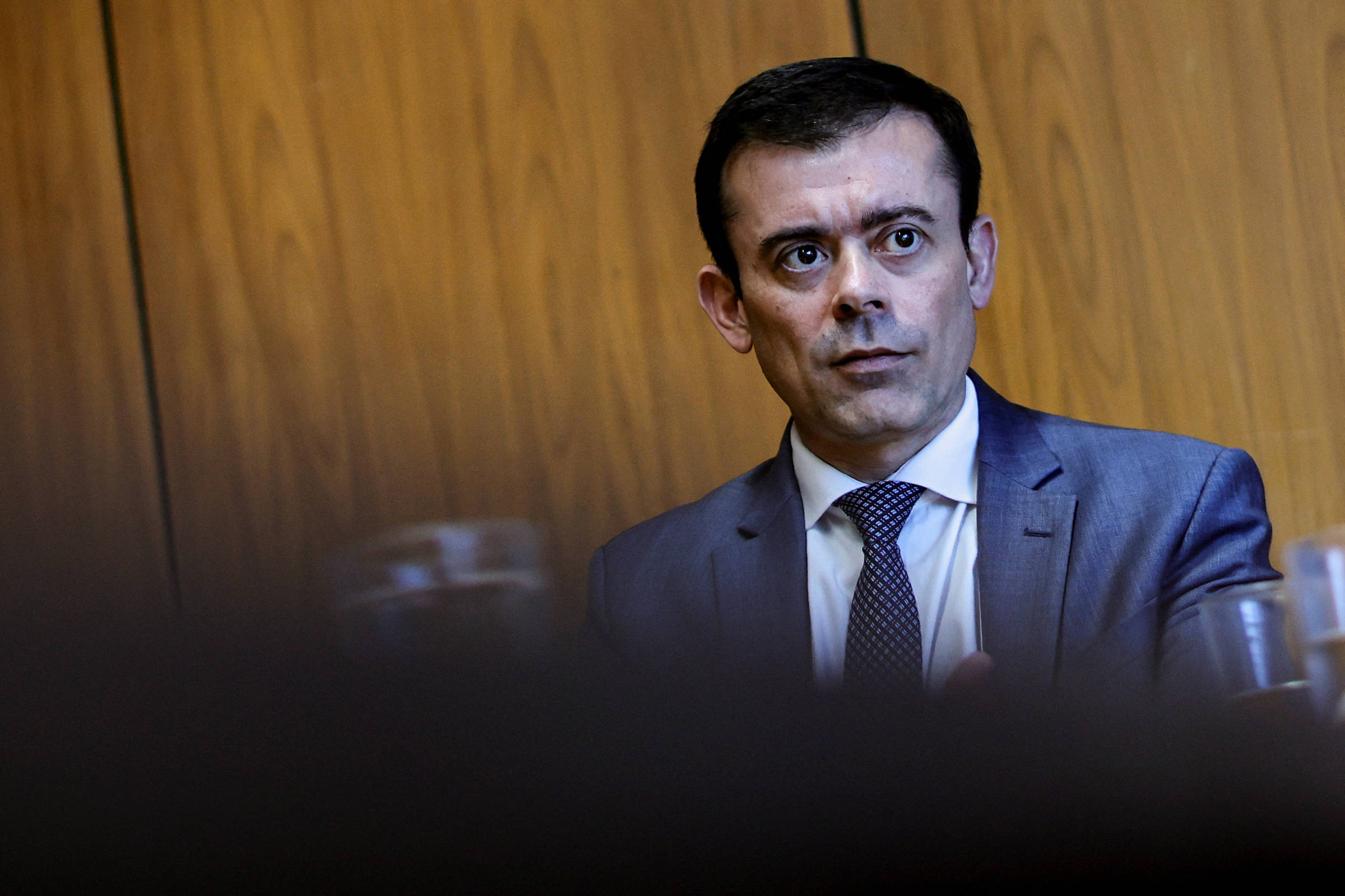 Durigan escolhe Rogério Ceron para secretaria-executiva da Fazenda e eleva Daniel Leal ao comando do Tesouro