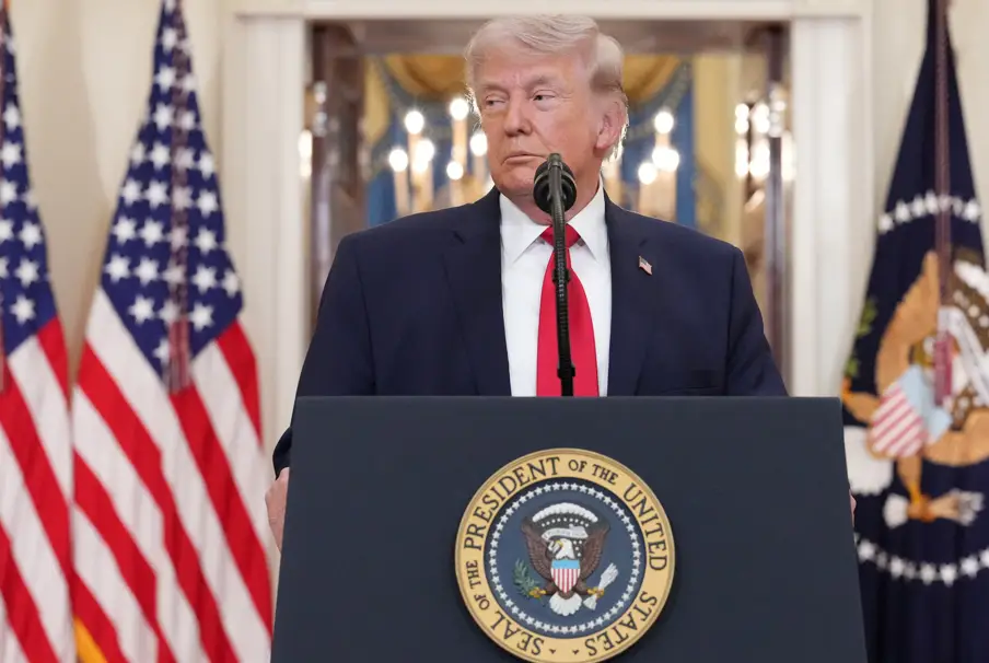 Plataforma da XP oferece CDBs a até 14,69% ao ano; juros futuros recuam após fala de Trump sobre Irã