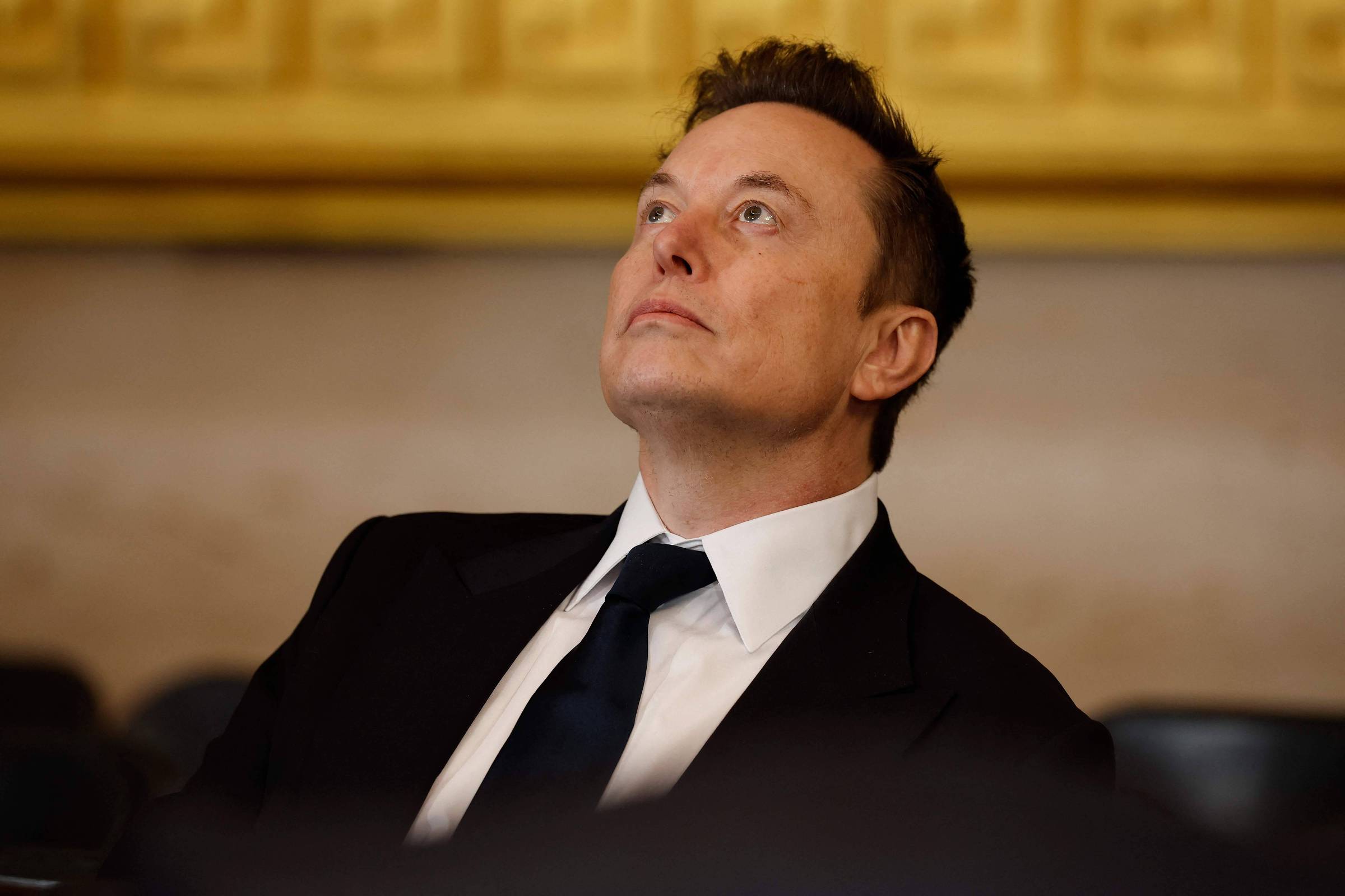 Elon Musk não comparece a depoimento solicitado pela Justiça francesa sobre X e Grok