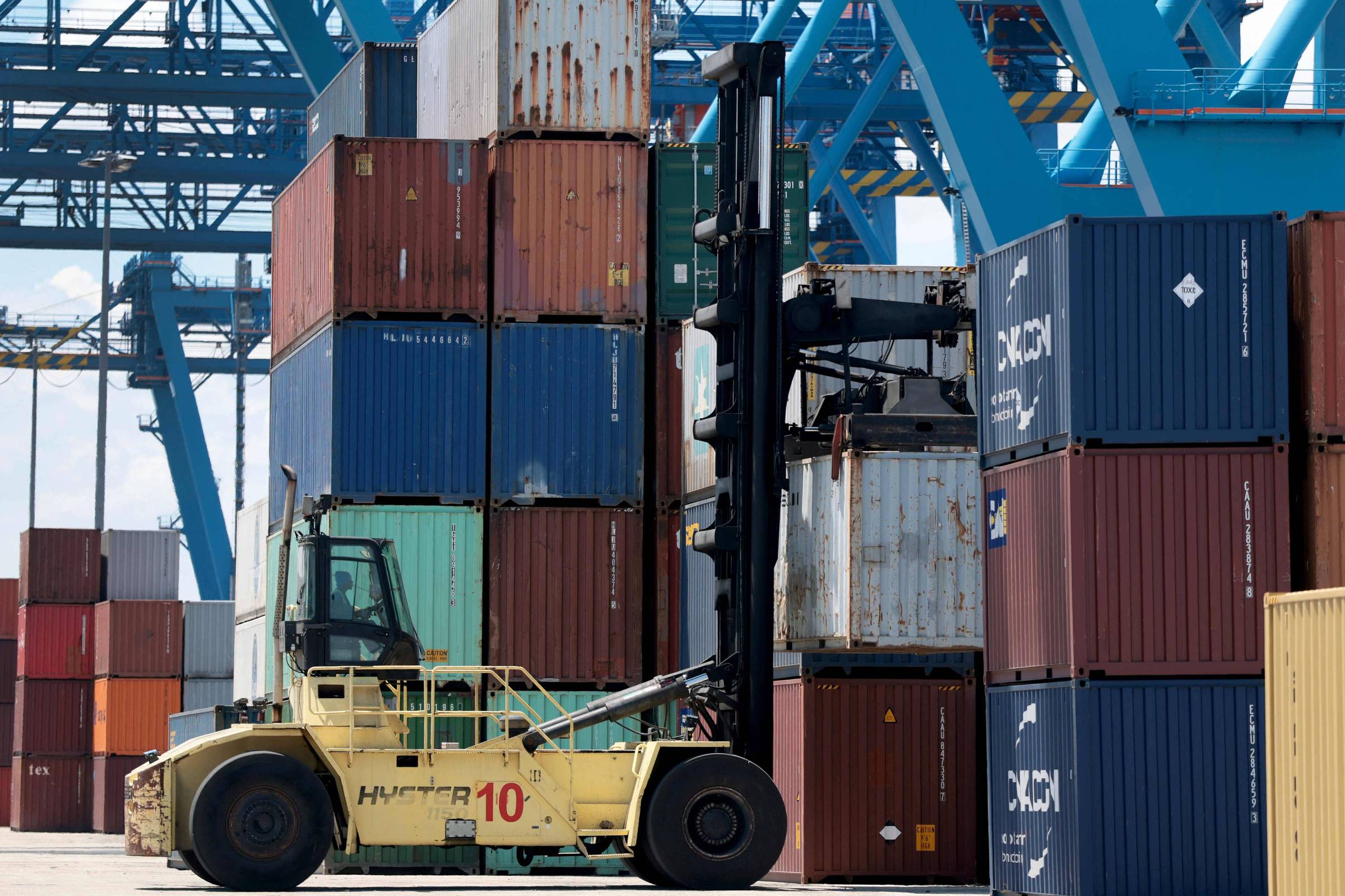 Déficit agrícola dos EUA deve chegar a US$ 29 bi e reforça disputa por mercado com o Brasil