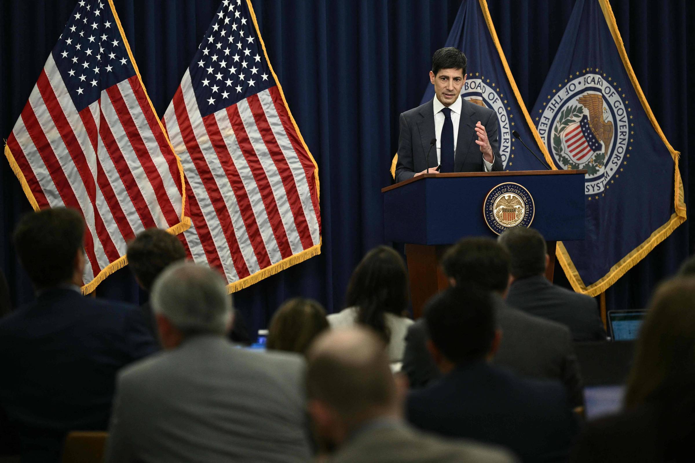 FMI elogia decisão do Fed de manter juros e prevê inflação dos EUA dentro da meta só em 2027