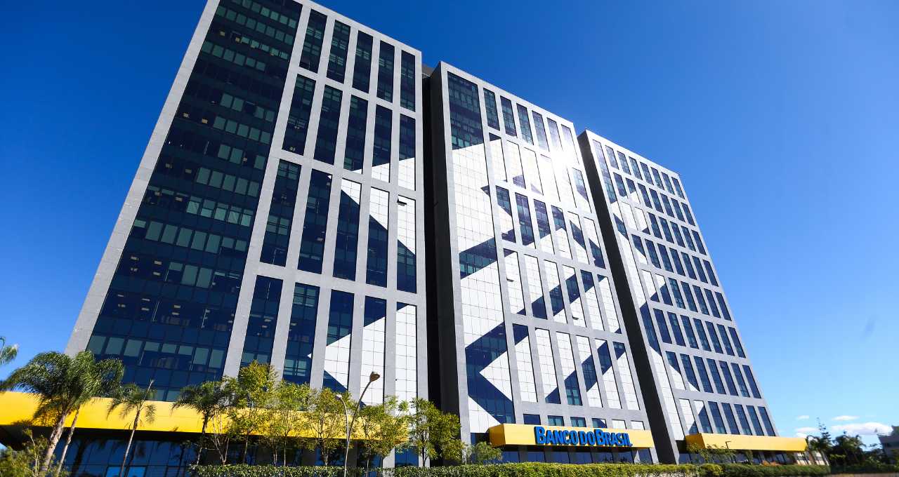 Com lucro em queda, Banco do Brasil corta payout e perde espaço entre os caçadores de dividendos