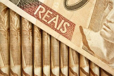 Só debêntures CDI e Tesouro Selic vencem o CDI no 1º semestre; papéis IPCA ficam para trás