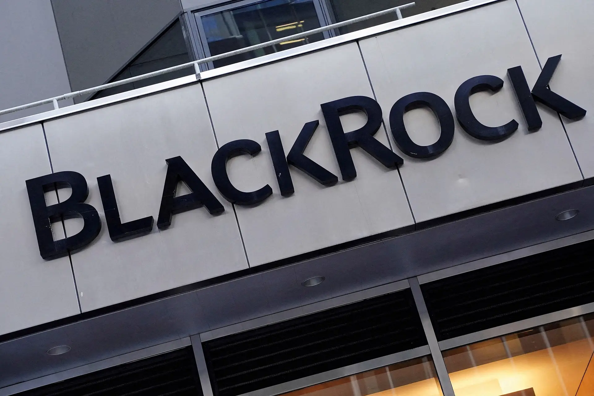 BlackRock reforça foco em renda fixa e vê Brasil entre os destaques globais