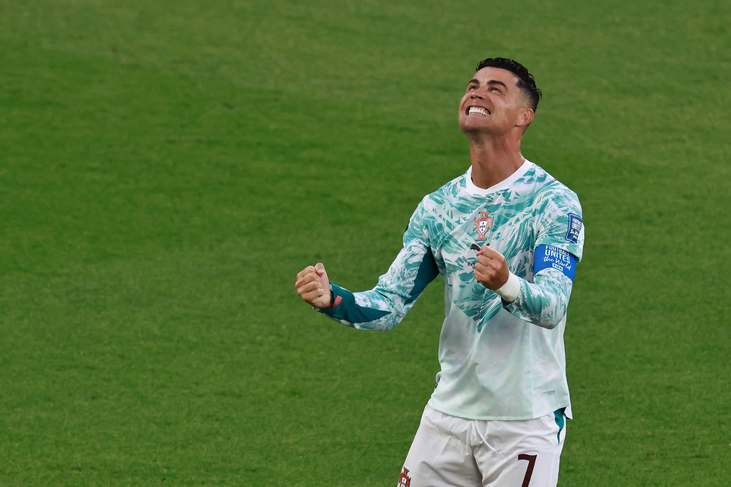 Da arquibancada à carteira: o que o bolão da Copa ensina sobre decisões de investimento