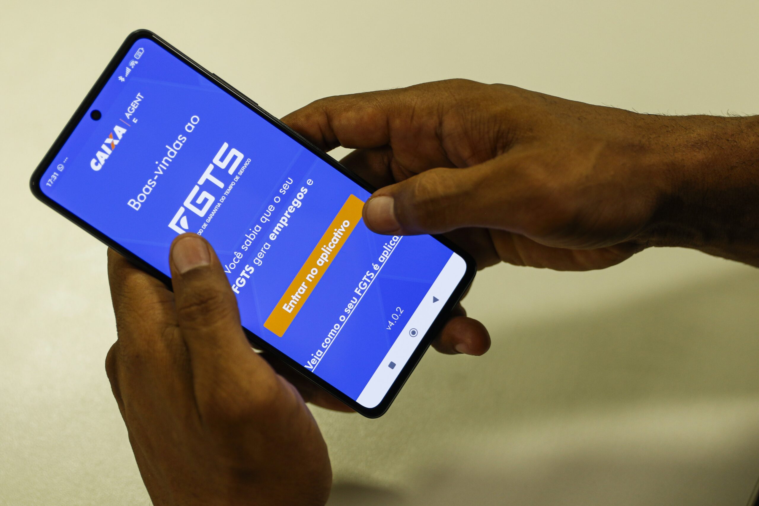 FGTS lucra R$ 14,7 bilhões em 2025; fatia que irá às contas dos trabalhadores será definida ainda este mês