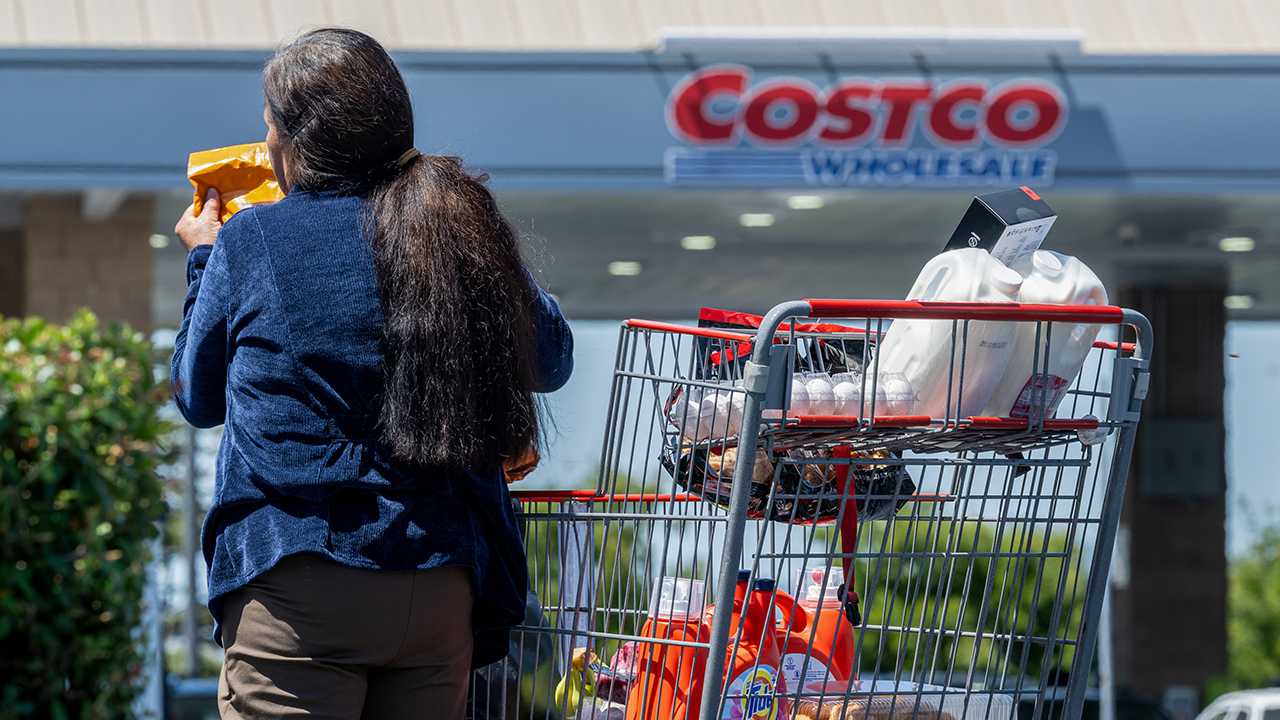 Costco libera qualquer cartão Visa em carteira digital e acelera passagem no caixa