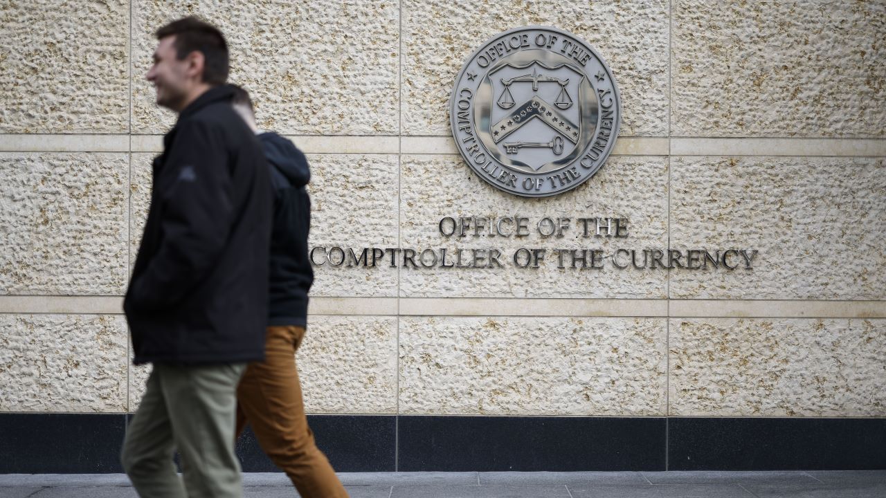 Reguladores dos EUA alertam bancos para risco de crédito em empréstimos a trabalhadores sem autorização