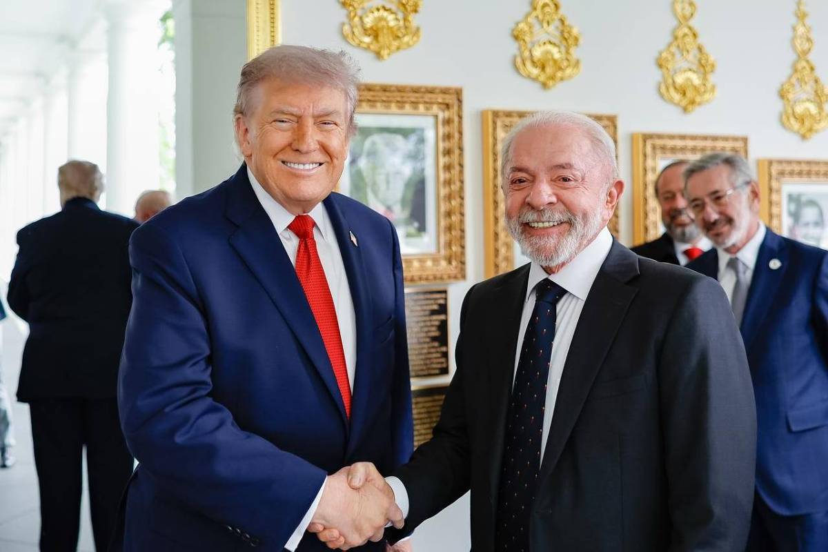 Governo cogita retaliação comercial se Trump confirmar tarifa de 25% sobre produtos brasileiros